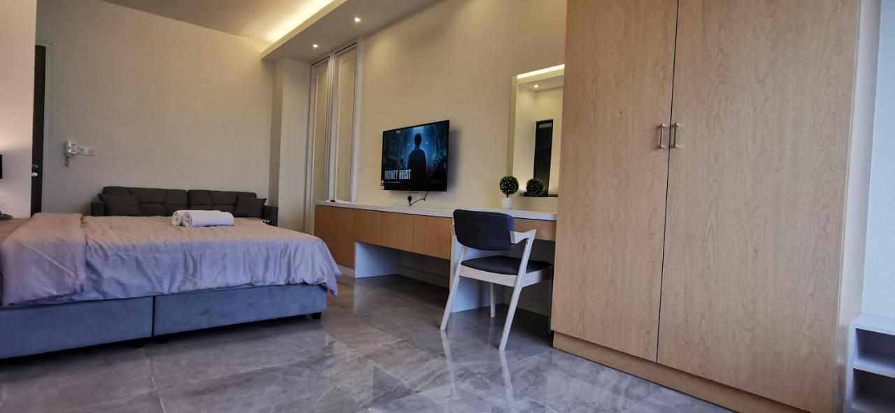 Mykey Imperio B-24-31 Melaka City Exterior foto